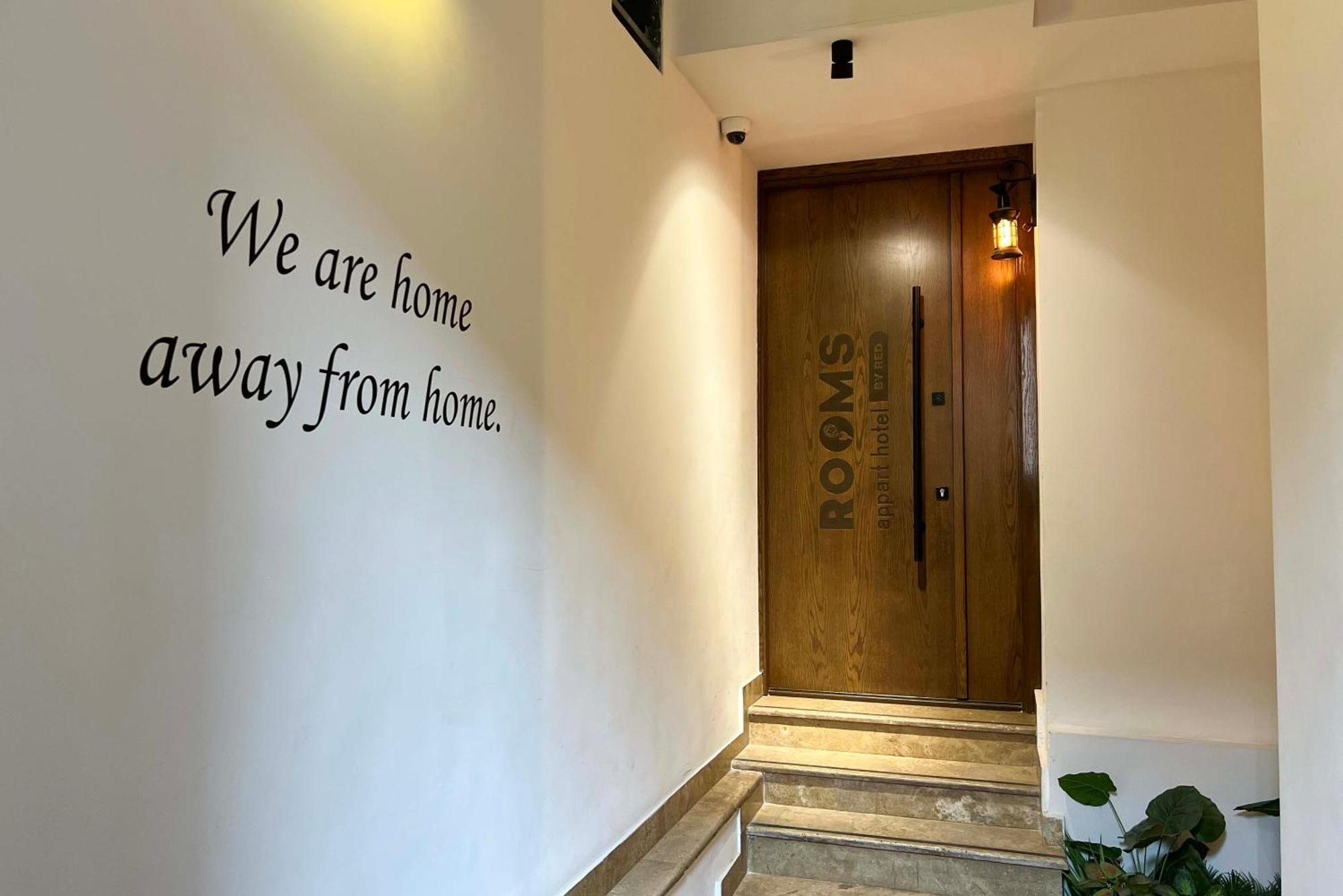 Rooms Apart-Hotel By Red Ereván Exterior foto